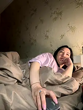 Naughtbaby 2025 online show from October 2025 11:21:02 PM