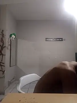 LeonRoots online show from November 2025 04:55:02 AM