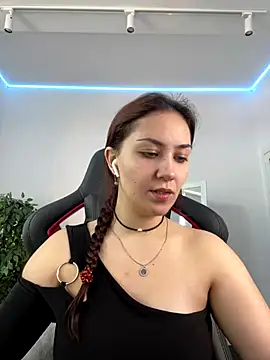 Snapshot of AshleySkott_ chatting on October 2025 08:13:01 AM AshleySkott online show from October 2025 08:13:01 AM