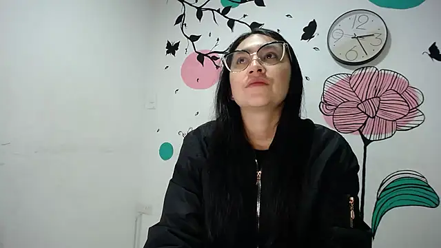 Snapshot of Arielle_lov chatting on February 2025 11:36:02 AM Arielle lov online show from February 2025 11:36:02 AM