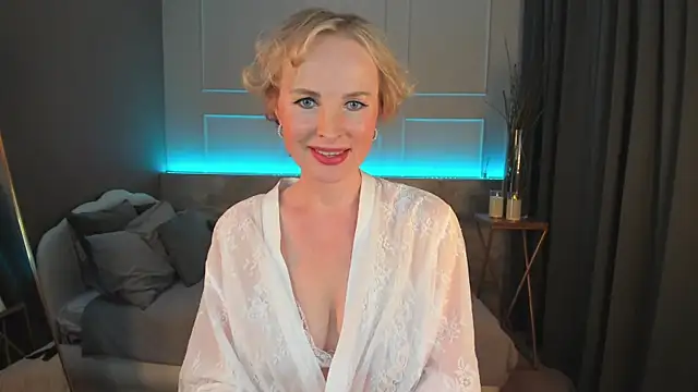 Sandra Kind online show from March 2025 05:31:01 AM