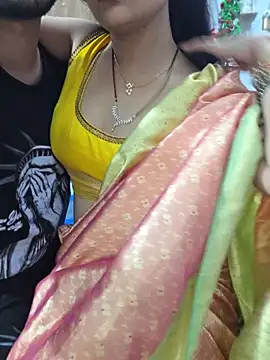 RealcoupleP online show from June 2026 04:42:02 PM