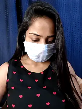 COZY ROZI online show from February 2025 04:24:02 PM