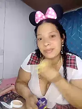 Snapshot of Valery_Yulieth chatting on March 2025 04:19:01 AM Valery Yulieth online show from March 2025 04:19:01 AM
