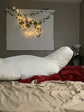 PersianCream77 online show from February 2025 10:07:02 AM