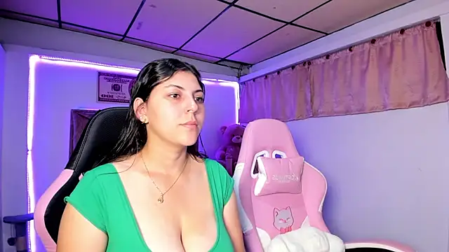 Snapshot of Cristal_Smith20 chatting on May 2026 11:30:02 AM Cristal Smith20 online show from May 2026 11:30:02 AM