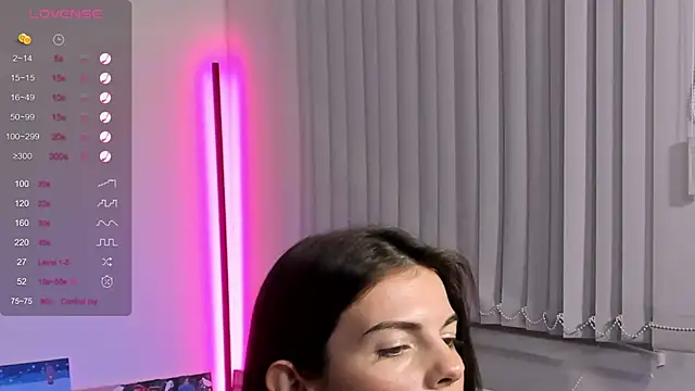 Snapshot of Andrea_tasty chatting on March 2025 01:17:02 AM Andrea tasty online show from March 2025 01:17:02 AM