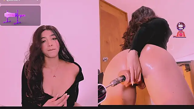 Snapshot of Karol_Rossee chatting on October 2025 07:14:02 PM Karol Rossee online show from October 2025 07:14:02 PM