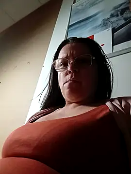 Snapshot of Conejta chatting on February 2025 09:55:01 PM Conejta online show from February 2025 09:55:01 PM