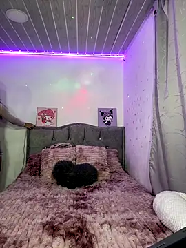 Snapshot of Emily-teen chatting on November 2025 07:37:01 PM Emily-teen online show from November 2025 07:37:01 PM