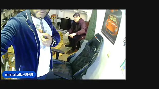 Snapshot of Mrnutella chatting on November 2025 06:53:02 PM Mrnutella online show from November 2025 06:53:02 PM