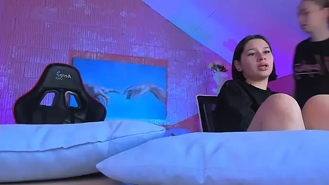 JenniferGraces online show from February 2026 09:04:01 PM