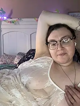 Snapshot of HTXBELLE chatting on March 2025 03:38:02 PM HTXBELLE online show from March 2025 03:38:02 PM