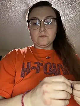 Snapshot of HTXBELLE chatting on March 2025 04:26:01 AM HTXBELLE online show from March 2025 04:26:01 AM