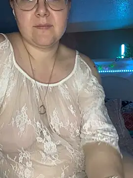 Snapshot of HTXBELLE chatting on March 2025 07:29:02 AM HTXBELLE online show from March 2025 07:29:02 AM