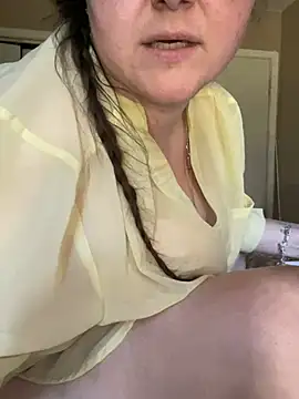 Snapshot of HTXBELLE chatting on March 2025 10:51:01 PM HTXBELLE online show from March 2025 10:51:01 PM