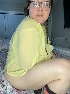 Snapshot of HTXBELLE chatting on March 2025 12:25:01 PM HTXBELLE online show from March 2025 12:25:01 PM