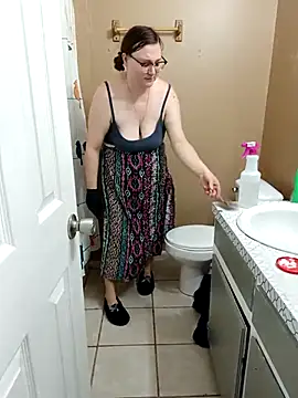 Snapshot of HTXBELLE chatting on October 2025 06:52:01 PM HTXBELLE online show from October 2025 06:52:01 PM