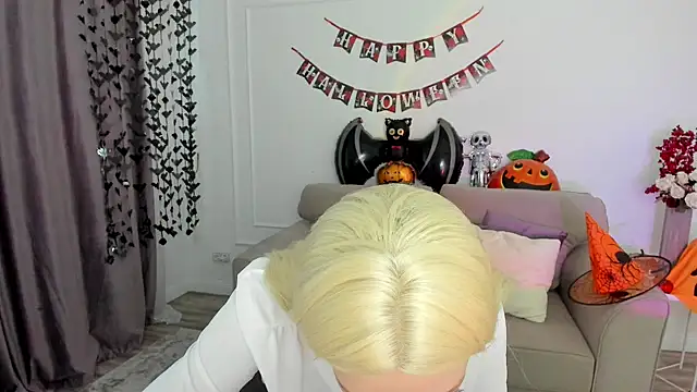 Snapshot of AmandaGracy_1 chatting on October 2025 04:25:02 AM AmandaGracy 1 online show from October 2025 04:25:02 AM