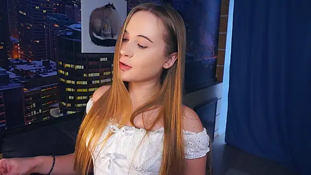 Snapshot of QuennaCoote chatting on December 2025 07:26:02 AM QuennaCoote online show from December 2025 07:26:02 AM