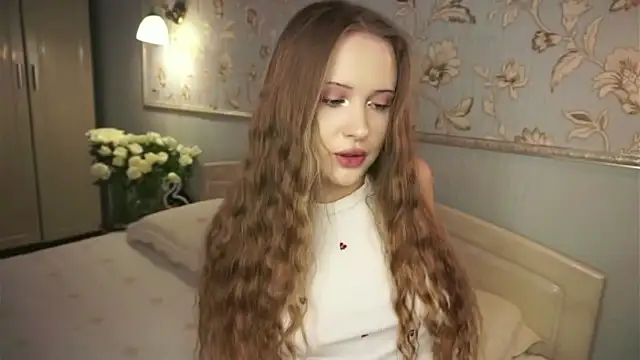 QuennaCoote online show from June 2026 08:12:02 AM