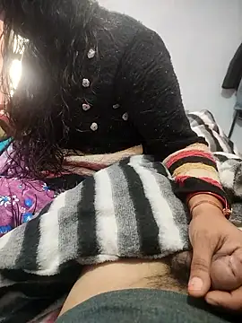 Snapshot of indian_couple4 chatting on January 2026 08:18:01 AM indian couple4 online show from January 2026 08:18:01 AM