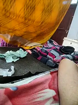 Snapshot of indian_couple4 chatting on February 2026 08:22:01 AM indian couple4 online show from February 2026 08:22:01 AM