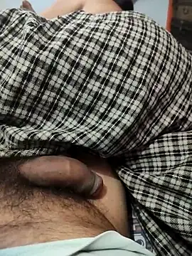 Snapshot of indian_couple4 chatting on February 2026 06:58:01 AM indian couple4 online show from February 2026 06:58:01 AM