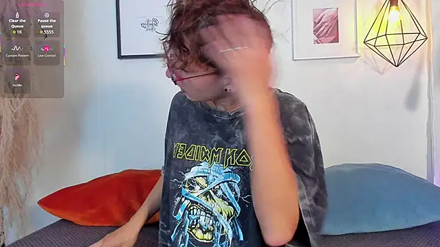 iiangel  online show from October 2025 03:36:02 AM