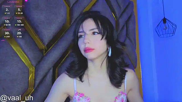 Snapshot of Valuh_Blake chatting on December 2025 12:44:02 PM Valuh Blake online show from December 2025 12:44:02 PM