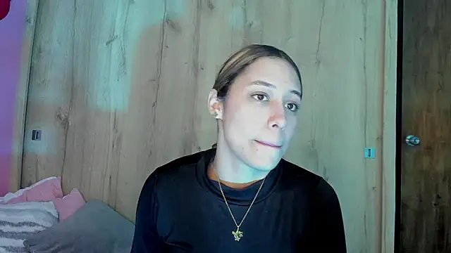 TANIA 06 online show from March 2026 02:04:02 AM