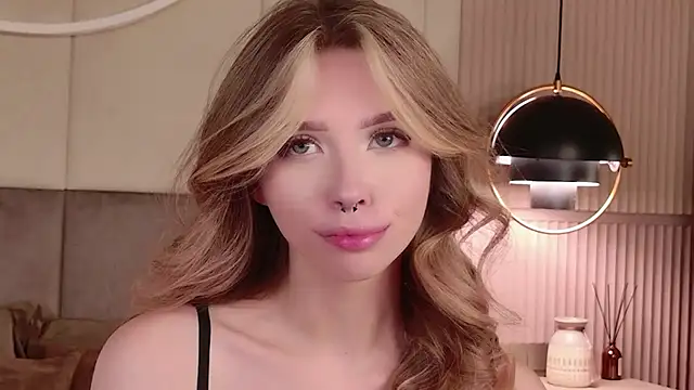 Sierra Fane online show from July 2026 10:39:01 AM