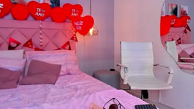 brithany clark online show from February 2025 03:49:02 PM