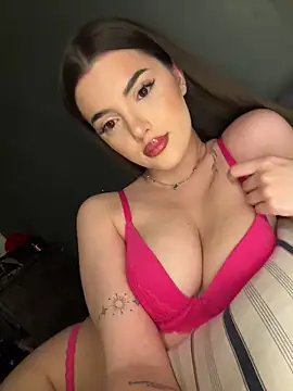 NaomiMulan online show from May 2026 10:38:02 PM