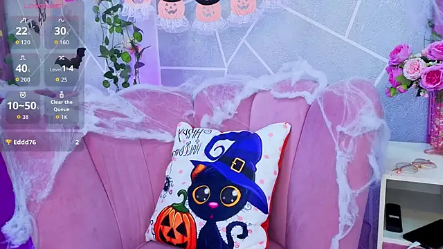 EmmyCortez online show from October 2025 12:05:02 PM