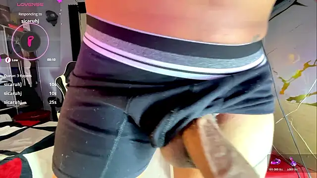 Snapshot of jeffvalemtino chatting on February 2026 11:32:01 PM jeffvalemtino online show from February 2026 11:32:01 PM