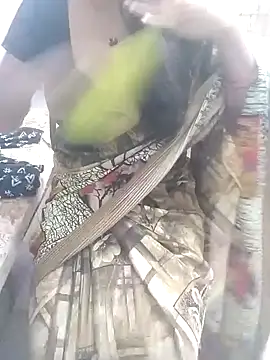 Snapshot of suthas99 chatting on December 2025 06:11:01 AM suthas99 online show from December 2025 06:11:01 AM