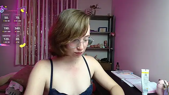 Elise Nyx online show from January 2026 05:06:01 PM