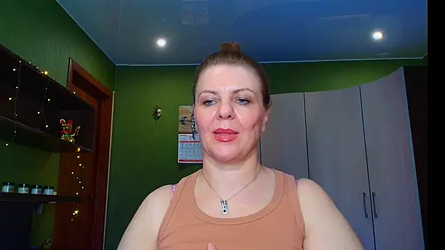 VeronikawGold online show from June 2026 12:32:02 AM