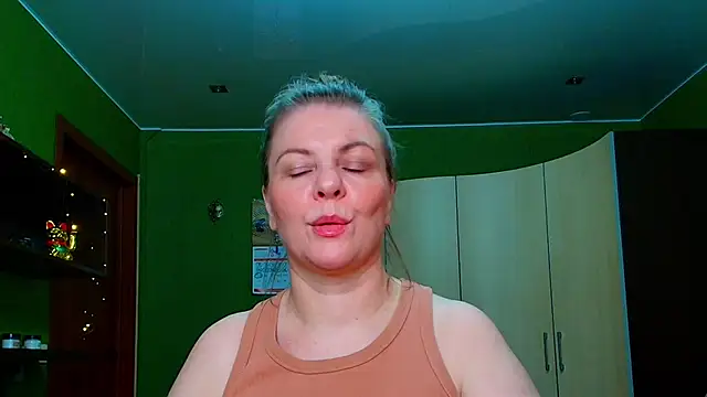 VeronikawGold online show from June 2026 07:27:02 PM