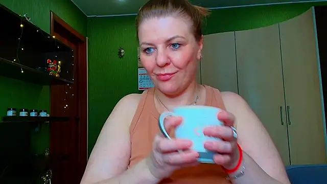 VeronikawGold online show from June 2026 07:32:01 AM