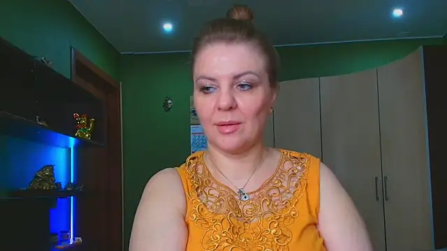 VeronikawGold online show from June 2026 05:45:02 AM