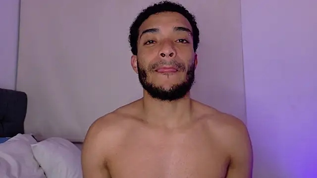 Snapshot of eross_chipre_ chatting on June 2026 02:54:02 AM eross chipre online show from June 2026 02:54:02 AM