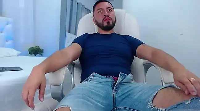 sebastian colle online show from February 2025 01:44:02 PM