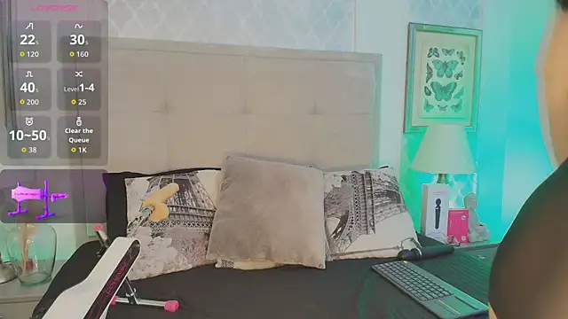 Snapshot of Carlaguzman_ chatting on November 2025 01:44:02 PM Carlaguzman online show from November 2025 01:44:02 PM