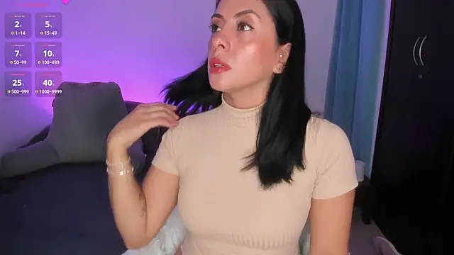  lucianapalmer online show from November 2025 12:15:02 PM