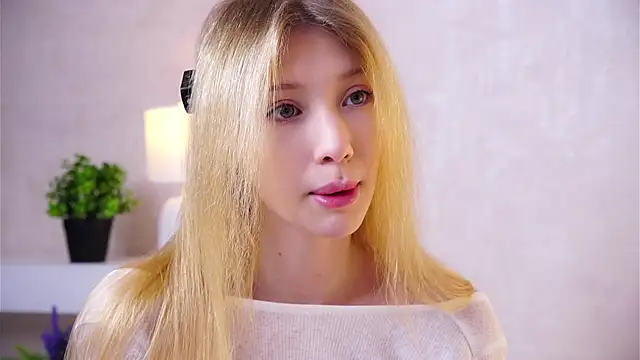 SunnivaCovil online show from June 2026 02:37:02 PM