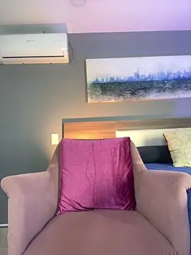 Ashly hills online show from March 2026 03:45:02 AM