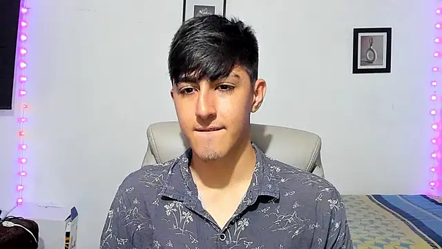 Snapshot of babymaik chatting on October 2025 10:23:02 PM babymaik online show from October 2025 10:23:02 PM