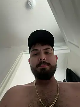 Snapshot of Wild-Luca chatting on April 2026 07:45:01 PM Wild-Luca online show from April 2026 07:45:01 PM